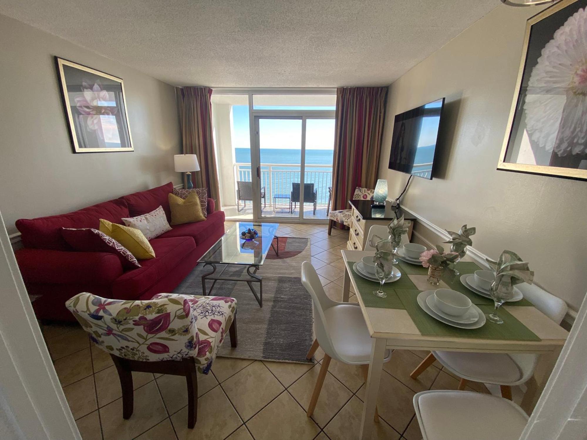 Camelot By The Sea Ocean Front Condo Миртъл Бийч Екстериор снимка